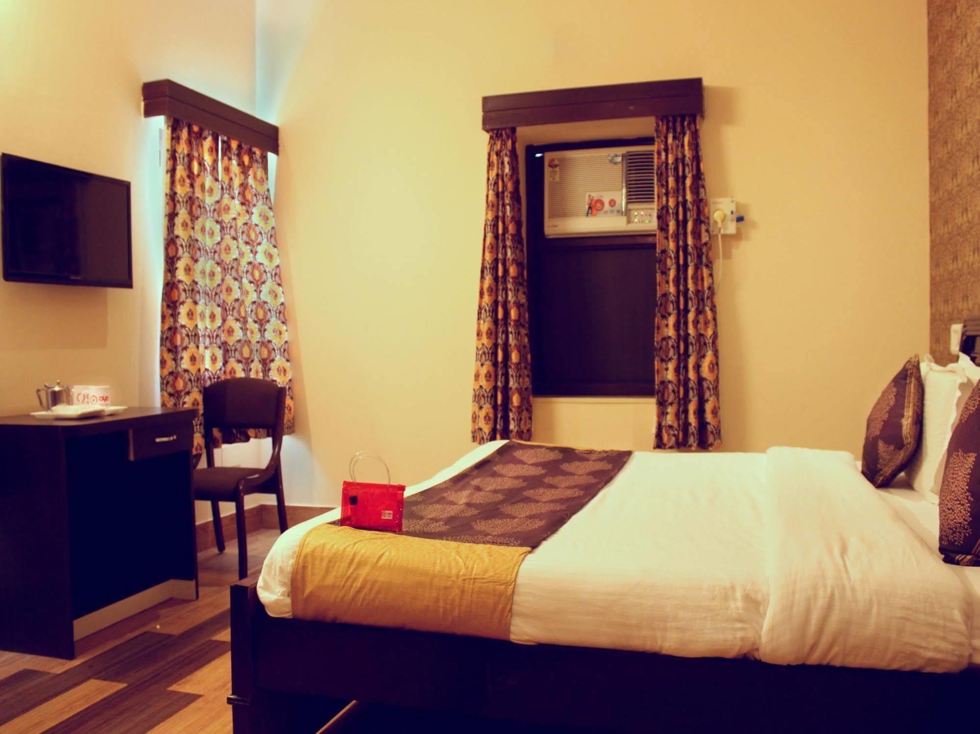 Hotel Collection O Royal Icon Udaipur Exterior foto